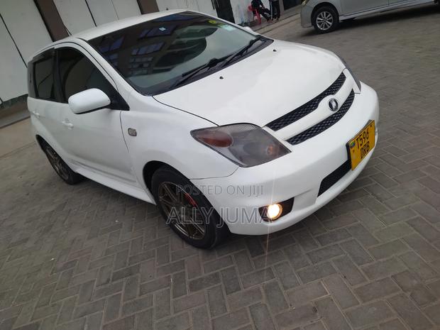 Toyota IST 2006 White