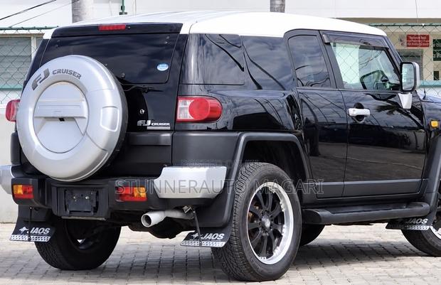 Toyota Land Cruiser 2012 Black