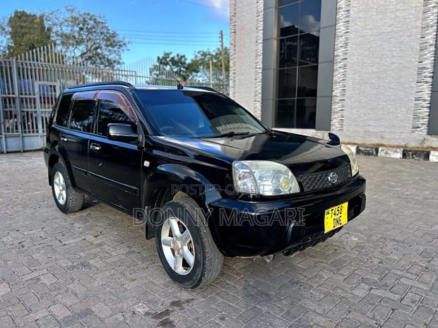 Nissan X-Trail 2005 Black