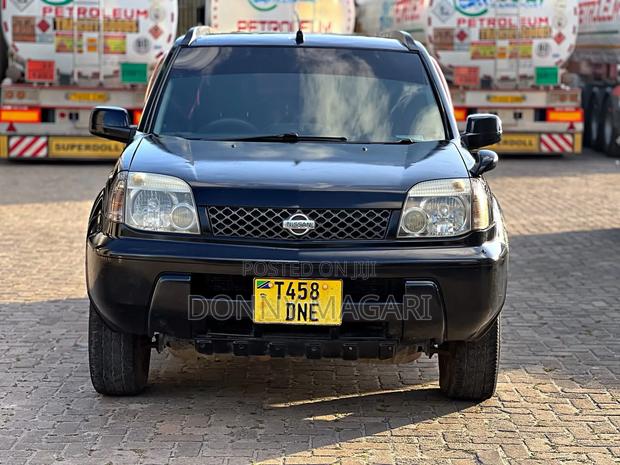 Nissan X-Trail 2005 Black