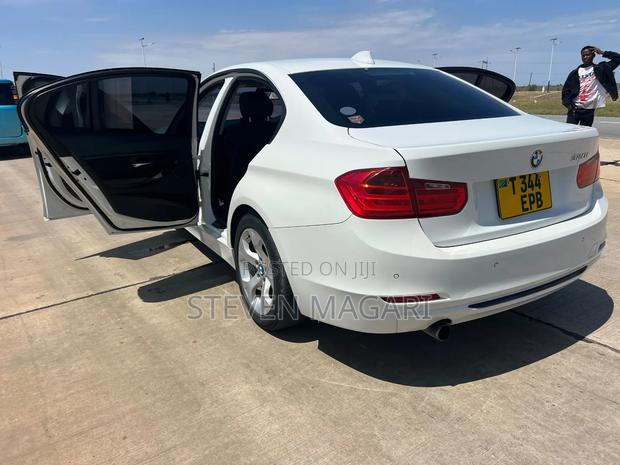 BMW 3 Series 2012 White