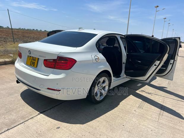 BMW 3 Series 2012 White