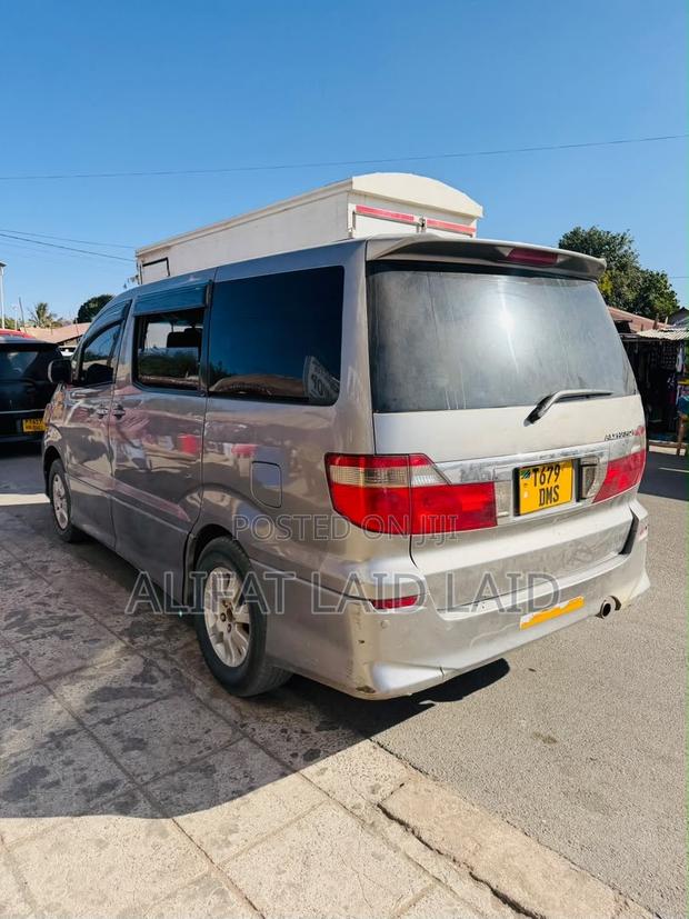 Toyota Alphard 2.4 Hybrid AWD 2006 Silver