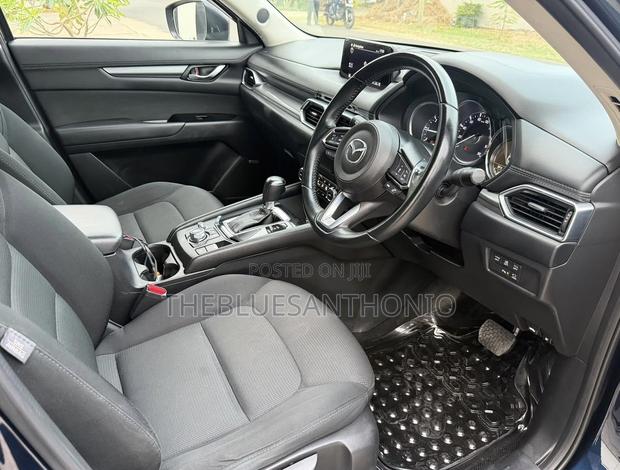 Mazda CX-5 2018 Blue