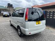Toyota Noah 2001 White for sale
