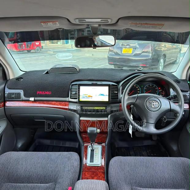Toyota Premio 2004 Silver
