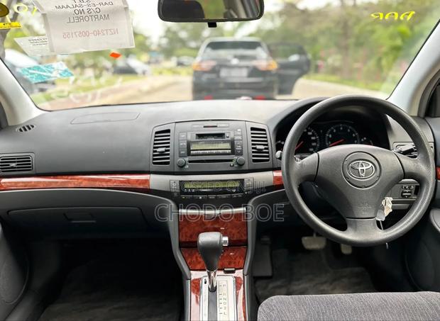 Toyota Premio 2004 Black