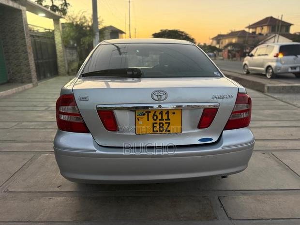 Toyota Premio 2006 Silver