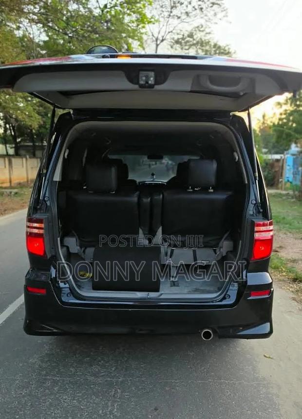 Toyota Alphard 2.4 Petrol AWD 2006 Black