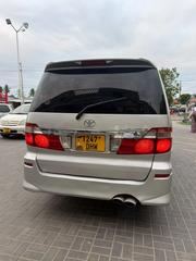 Toyota Alphard 2.4 Petrol AWD 2004 Silver for sale