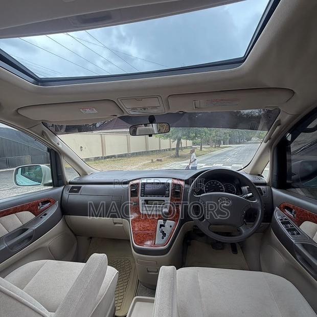 Toyota Alphard 2004 White