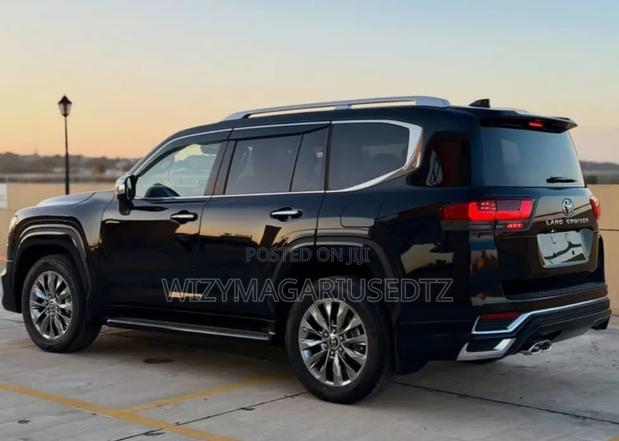 New Toyota Land Cruiser First Edition 2026 Matt Black