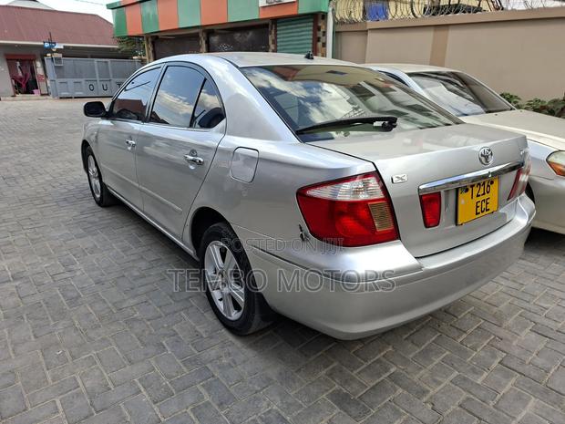 Toyota Premio 2003 Silver