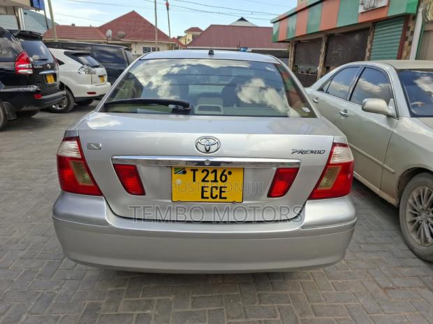Toyota Premio 2003 Silver
