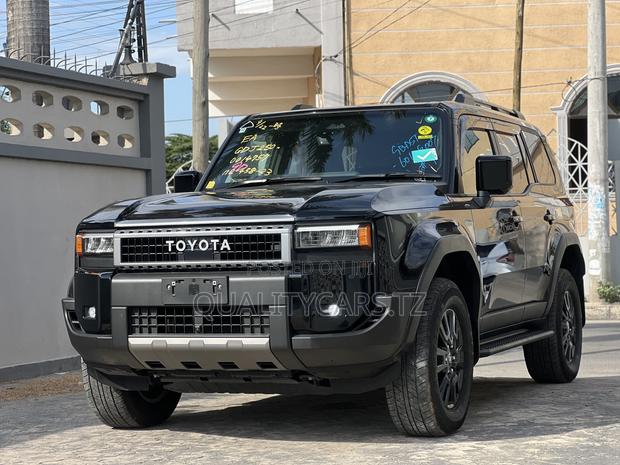Toyota Land Cruiser Prado 2024 Black
