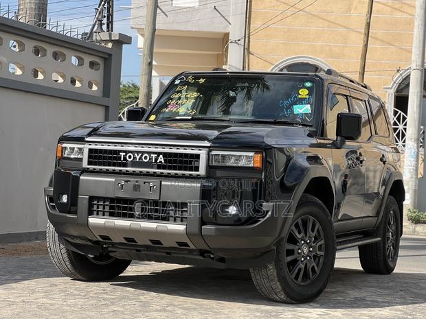 Toyota Land Cruiser Prado 2024 Black