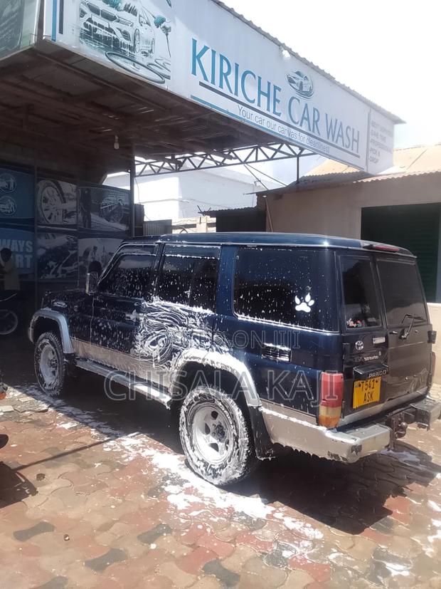 Toyota Land Cruiser Prado 1999 Black