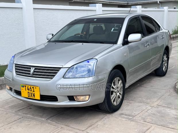 Toyota Premio 2003 Silver
