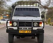 Toyota Land Cruiser 1989 White for sale