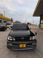 Toyota Land Cruiser Cygnus 4.7 2007 Black for sale