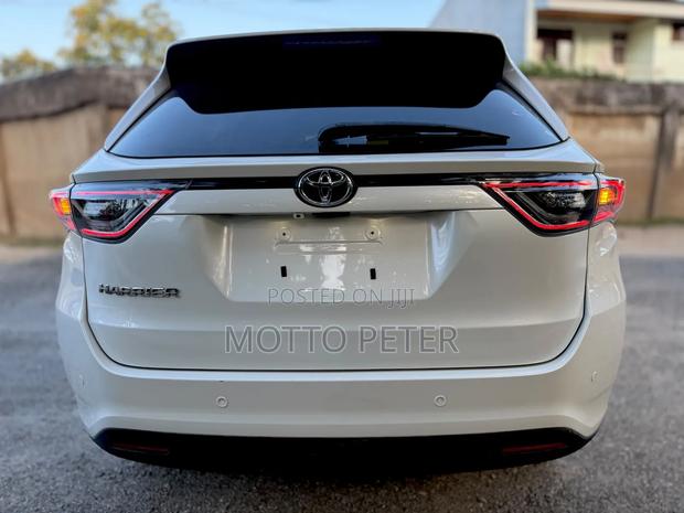 Toyota Harrier 2015 White