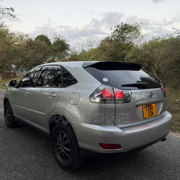 Toyota Harrier 2.4 2007 Silver