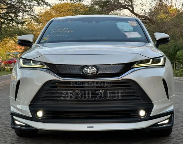 Toyota Harrier 2020 White