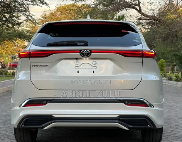 Toyota Harrier 2020 White