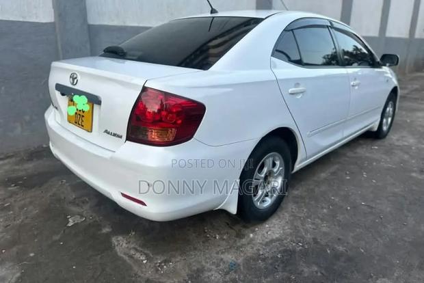 Toyota Allion 2005 White