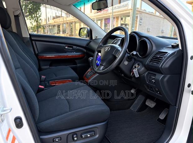Toyota Harrier 2.4 2006 Silver