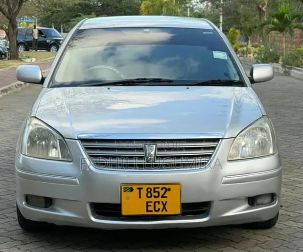 Toyota Premio 2006 Silver