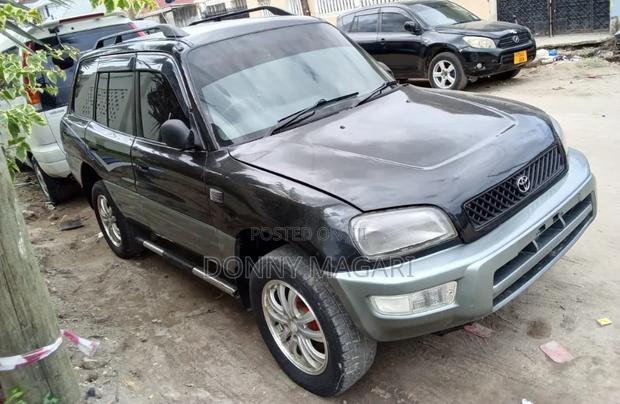 Toyota RAV4 2004 Black