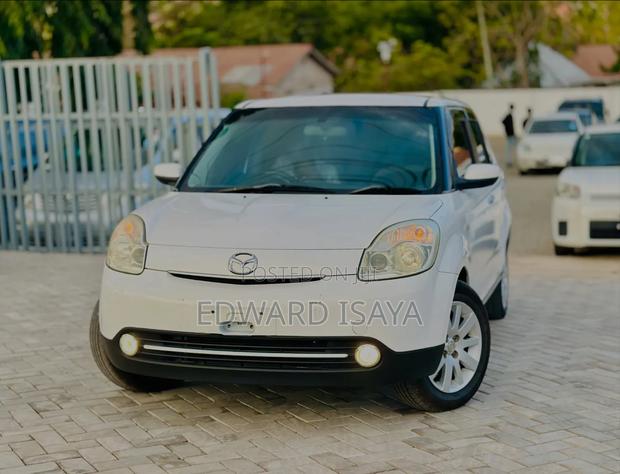 Mazda Verisa 2008 Pearl