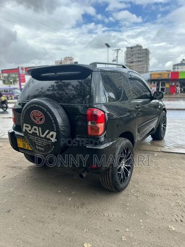 Toyota RAV4 2005 Black