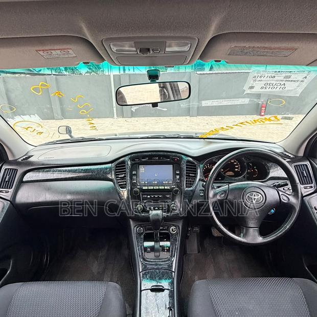 Toyota Kluger 2005 Blue