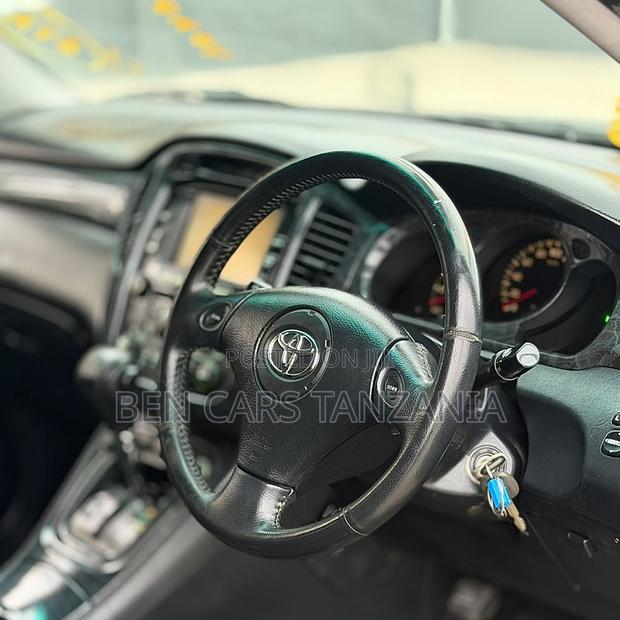 Toyota Kluger 2005 Blue