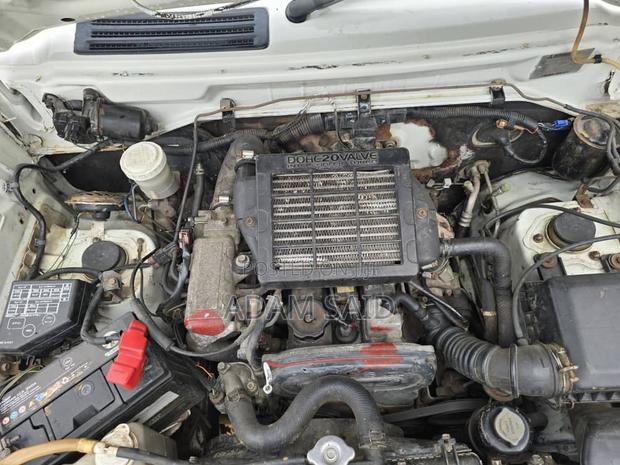 Mitsubishi Pajero 1996 White