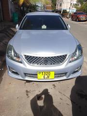 Toyota Crown 2010 Silver for sale