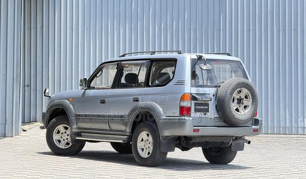 Toyota Land Cruiser Prado 1997 Silver