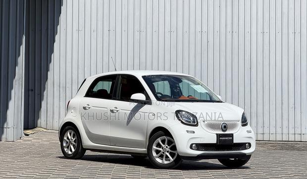 Smart ForFour 2016 White