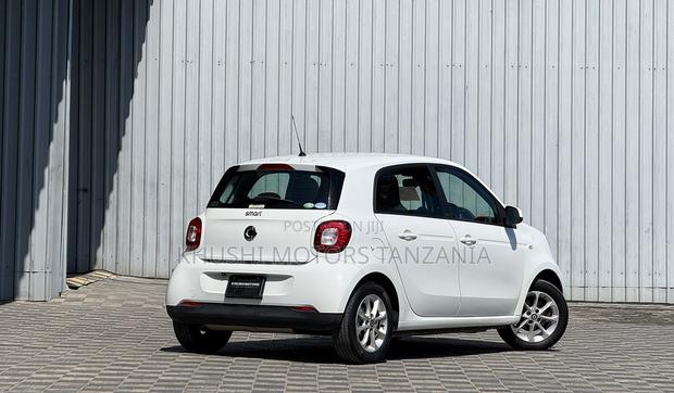 Smart ForFour 2016 White