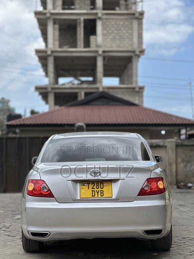 Toyota Mark X 2006 Silver