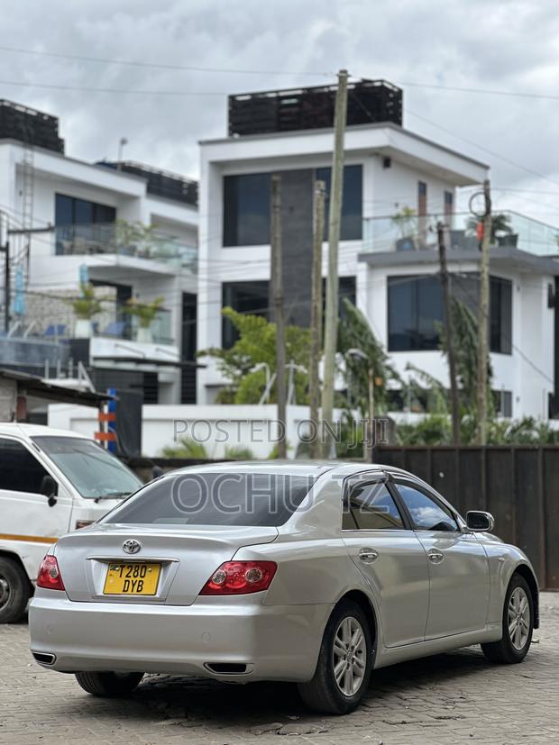 Toyota Mark X 2006 Silver