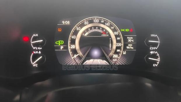 Lexus LX 2025 White