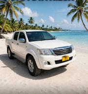 Toyota Hilux 2012 White for sale