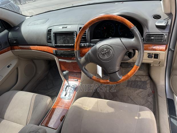 Toyota Premio 1.8 AWD 2004 Silver