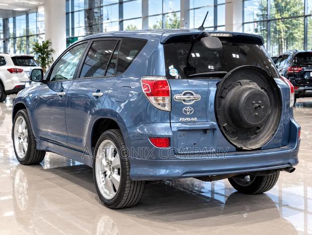 Toyota RAV4 2.0 4x4 2006 Blue
