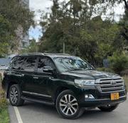 Toyota Land Cruiser 4.6 V8 ZX 2018 Black for sale