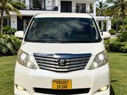 Toyota Alphard 2009 White for sale