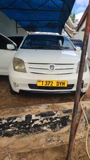 Toyota IST 2005 White for sale